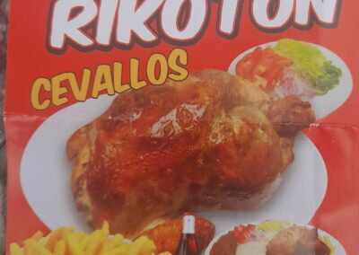 POLLO RIKOTON SR. CLEVER CORDONES PROPIETARIO, POLLO, ENTEROS, MEDIOS Y CUARTOS, ALMUERZOS, SECTOR CEVALLOS AV. PRINCIPAL AMBATO